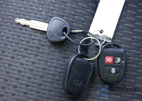 2008 Hyundai Tiburon Gs from USA, damaged, VIN KMHHM66D08U276831